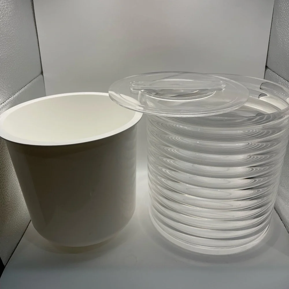 Sally Designs enhance your